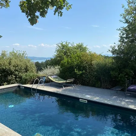 Casa Intera Giardino E Piscina Дом отдыха Туоро-суль-Тразимено