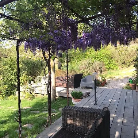 Casa Intera Giardino E Piscina Дом отдыха
